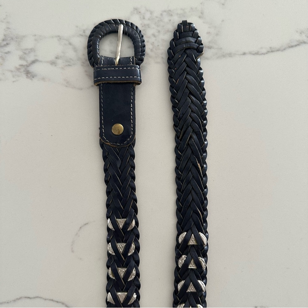 Vintage Anthropologie Western Style Braided Leather Silver Belt Navy Blue Medium - Picture 8 of 8